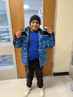 CCFK-Coat-Giveaway-Charlaton-Street-School-12