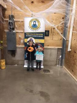Cozy-Coats-for-Kids-Philadelphia-House-of-Horrors-6