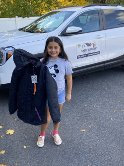 pg-home-inspections-coat-giveaway-2022-9